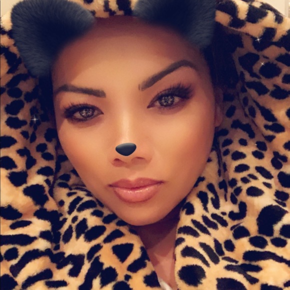 Meet your Posher, Anita - Picture 4 of 7